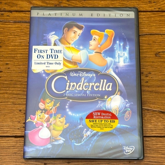 Walt Disney’s Cinderella Platinum Edition 2-Disc Special Edition Vintage NWT - Picture 4 of 4
